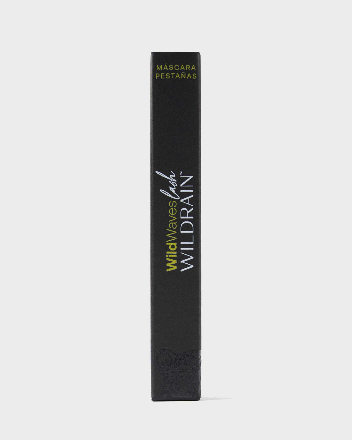 Máscara de pestañas negro intenso con tratamiento Wild Waves