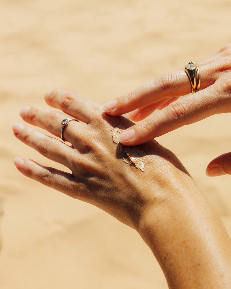 Kenia SPF 50+ | Fluido solar antiedad | Wild Rain Cosmetics