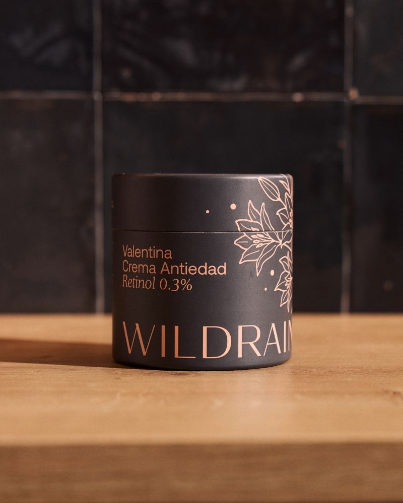 Crema facial de Retinol 0,3% Antiedad para Arrugas, Manchas y Textura de la Piel, VALENTINA